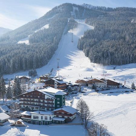 Hotel Waldfrieden Schladming Exterior foto