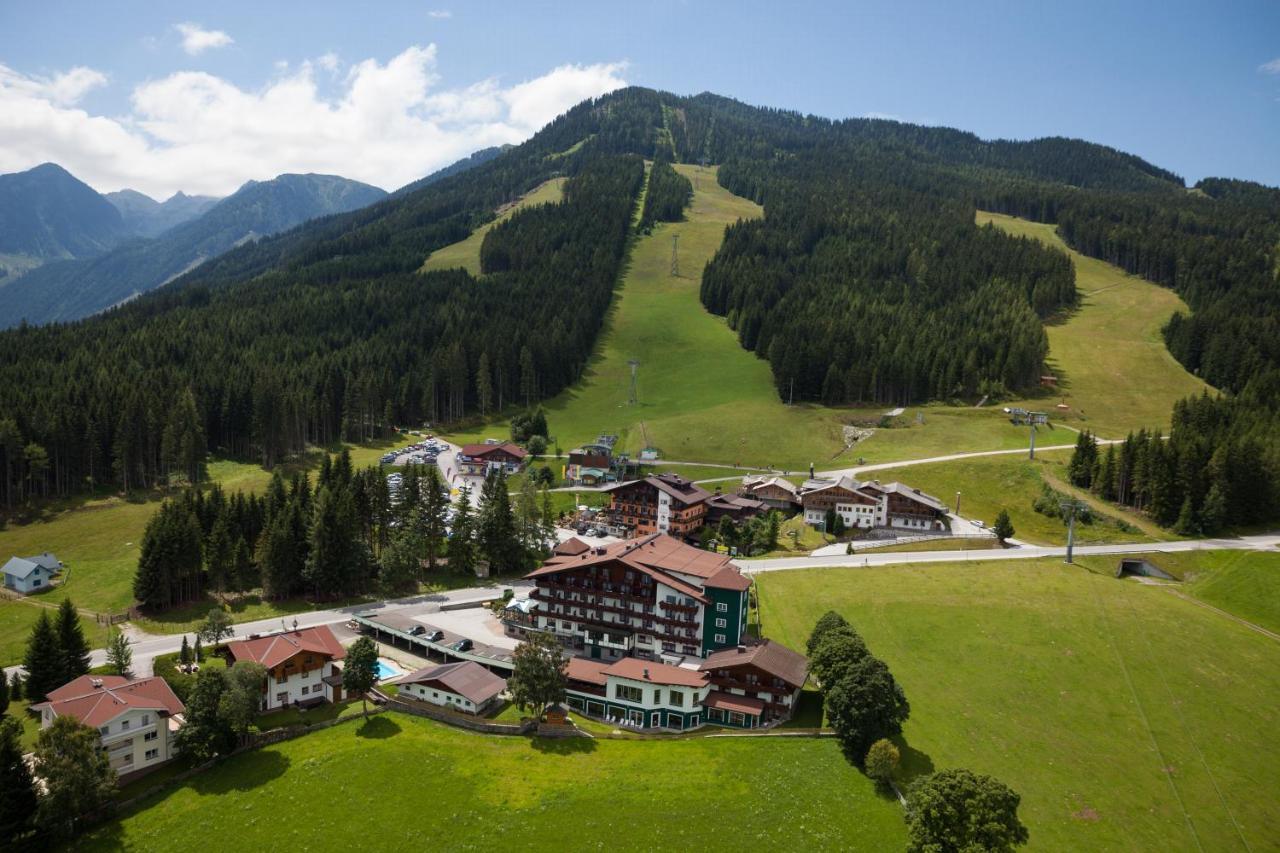 Hotel Waldfrieden Schladming Exterior foto